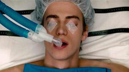 Hace casi 20 años de su estreno, pero este thriller que fracasó en cines ahora está viviendo una segunda vida en Netflix Hace casi 20 años de su estreno, pero este thriller que fracasó en cines ahora está viviendo una segunda vida en Netflix imagen-11