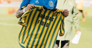 El partido de Di María en el Rosario Central vs. Aldosivi: asistencia de córner, dos chances de gol y homenaje imagen-2