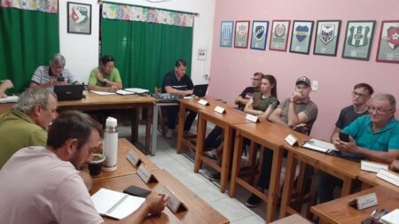 Comienza a moverse la Liga Regional Obereña y en marzo rodará la pelota Comienza a moverse la Liga Regional Obereña y en marzo rodará la pelota imagen-67