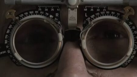 Joe Navarro, antiguo agente del FBI: "El trabajo de espionaje realmente trata de conversaciones cara a cara" imagen-16