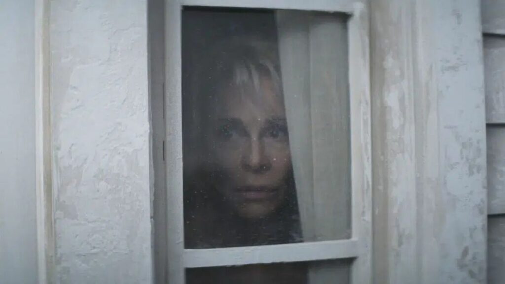 Llega a los cines la nueva película de nuestra musa nacional del cine de terror: 'El vestido', una cinta sobre acoso y redes sociales imagen-4