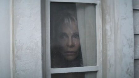 Llega a los cines la nueva película de nuestra musa nacional del cine de terror: 'El vestido', una cinta sobre acoso y redes sociales imagen-111