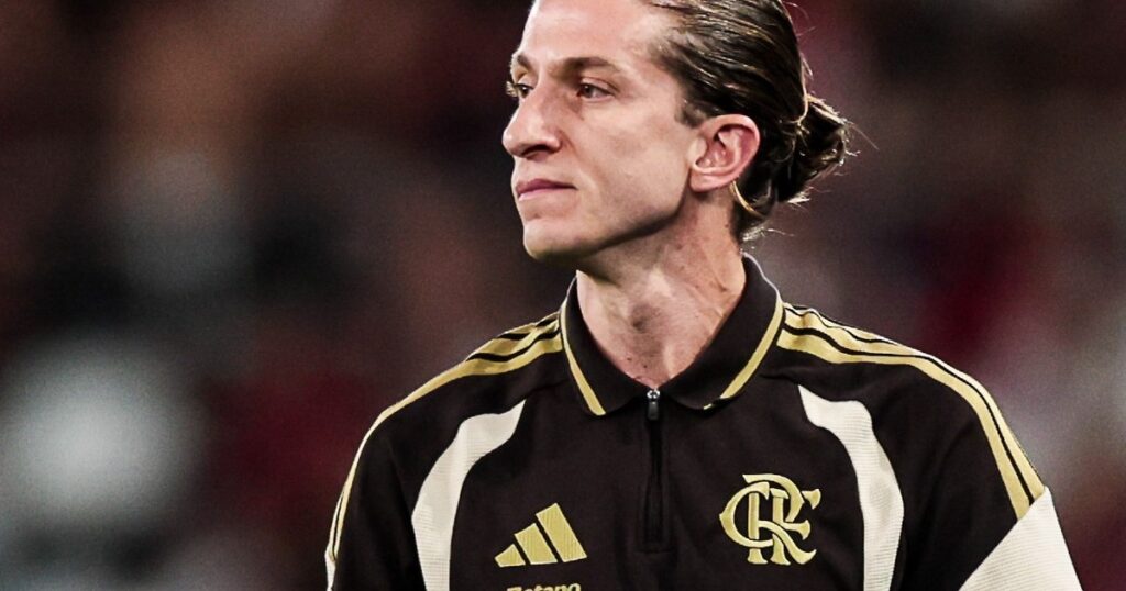 La fuerte banca de Filipe Luis a Gallardo imagen-44