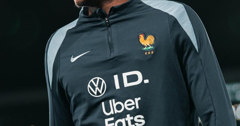 El Liverpool 60 millones de euros por un zaguero francés imagen-40