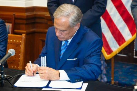 Todas las leyes firmadas por Greg Abbott en Texas que entran en vigor en abril 2026 imagen-8