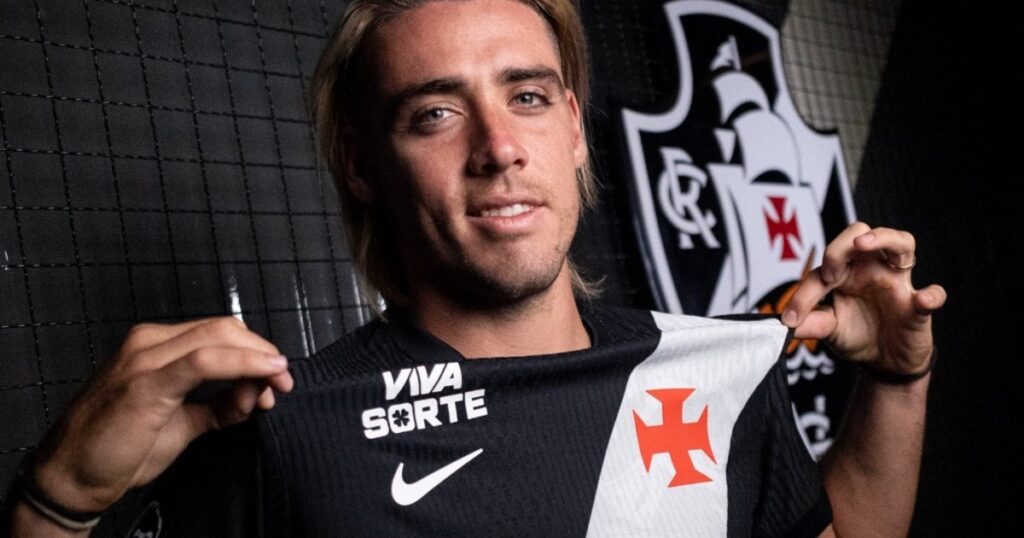 Un nuevo argentino se suma al Brasileirao: Vasco da Gama oficializó la llegada de Claudio Spinelli y lo presentó como He-Man imagen-45