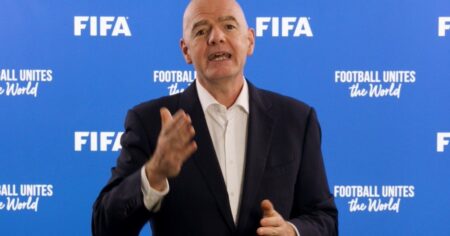 FIFA: Infantino y las nuevas reglas contra el racismo, tras el caso de Prestianni y Vinicius FIFA: Infantino y las nuevas reglas contra el racismo, tras el caso de Prestianni y Vinicius imagen-9