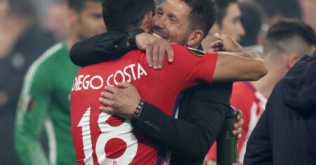 Diego Costa, el goleador brasileño que jugó para España, anunció su retiro y recordó su relación con Simeone: «Me debe la mitad del sueldo» Diego Costa, el goleador brasileño que jugó para España, anunció su retiro y recordó su relación con Simeone: "Me debe la mitad del sueldo" imagen-20
