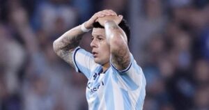 Alarma en Racing: Marcos Rojo se volvió a desgarrar y se perderá el partido ante Independiente Rivadavia imagen-3