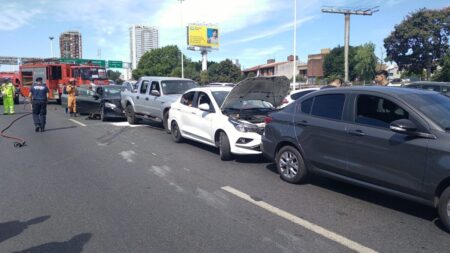 Un choque de siete autos generó demoras en la General Paz: hubo 12 heridos imagen-9
