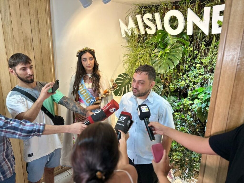 Colonia Alberdi se prepara para un fin de semana turístico y solidario con el encuentro de autos y motos clásicos Colonia Alberdi se prepara para un fin de semana turístico y solidario con el encuentro de autos y motos clásicos imagen-79