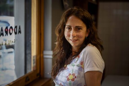 Fabiana García Lago: de crecer en una familia de artistas al proyecto que la hizo “perderse un poco” y su historia de amor de 26 años imagen-9