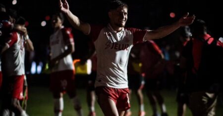 El Colo Gil, con Olé: su "racha" en los clásicos y el envión anímico para Huracán imagen-12