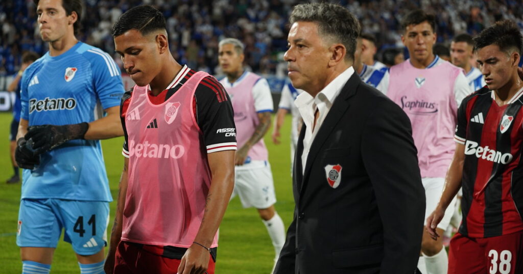 Con la derrota ante Vélez, el dato incómodo que ubica a River como el peor de la Liga Profesional imagen-4