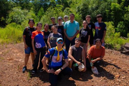 Observación de aves, plantación de árboles y siembra de alevines marcaron la jornada por los humedales en Campo Grande imagen-109