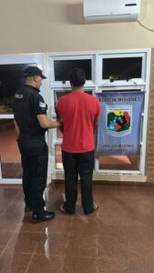Irrumpieron en un predio rural y uno quedó tras las rejas en Oberá Irrumpieron en un predio rural y uno quedó tras las rejas en Oberá imagen-72