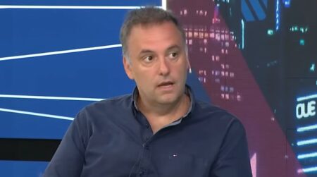 Controversia por una frase de Adorni sobre la importación de jeans: “¿Dónde se pierden puestos de trabajo?” imagen-7