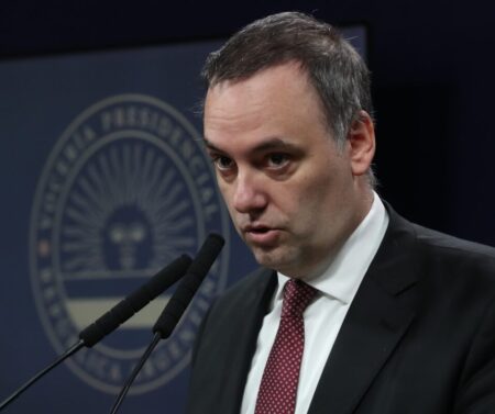 Manuel Adorni admitió que no se le permitió a Lavagna implementar el nuevo índice de inflación: “No era justo” imagen-17