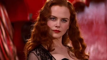 Nicole Kidman se rompió una costilla dos veces haciendo 'Moulin Rouge': "Quería reducir mi cintura a 45 centímetros" imagen-114