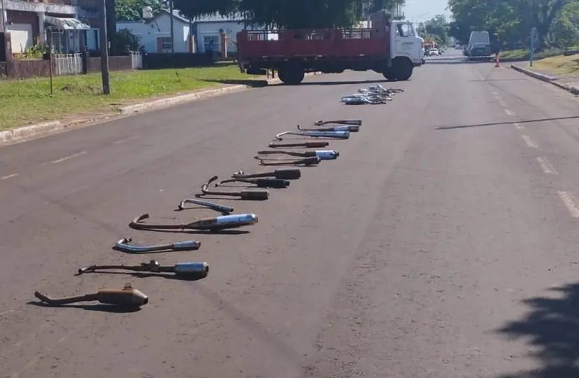 San Javier: el Juzgado de Faltas destruyó 36 caños de escape antirreglamentarios imagen-78