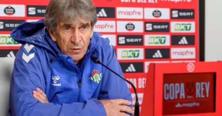 Manuel Pellegrini bancó a Matías Almeyda, DT de la contra, tras conocerse su sanción Manuel Pellegrini bancó a Matías Almeyda, DT de la contra, tras conocerse su sanción imagen-14