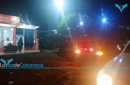 Bomberos acudieron por un presunto incendio que resultó ser quema de residuos Bomberos acudieron por un presunto incendio que resultó ser quema de residuos imagen-68