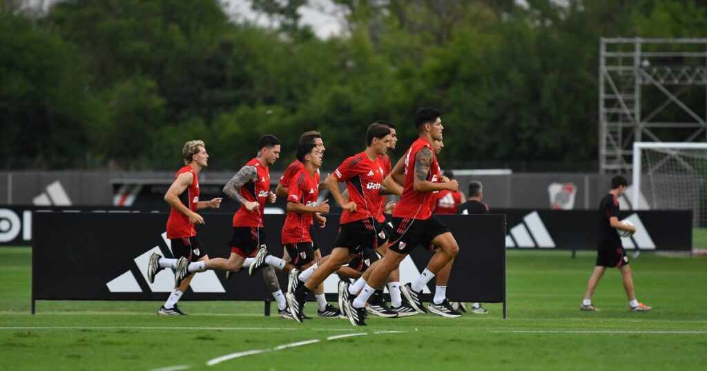 River, hoy EN VIVO: las dudas de Gallardo en la formación y últimas noticias de este miércoles 4 de febrero imagen-47