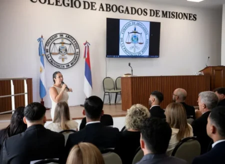 Dictarán un taller gratuito de teatro y oratoria jurídica imagen-12