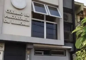 El Colegio de Psicólogos aclaró que no recibió denuncias tras acusación a una terapeuta de violar el secreto profesional El Colegio de Psicólogos aclaró que no recibió denuncias tras acusación a una terapeuta de violar el secreto profesional imagen-2