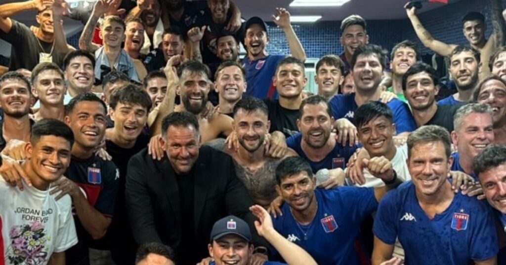 Qué dijo Diego Dabove sobre el gol del Pity Martínez a Racing imagen-4