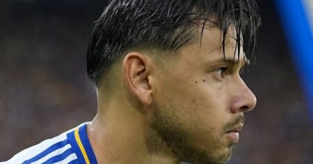 Ángel Romero, de la alegría por su estreno en la Bombonera a la preocupación por el empate de Boca Ángel Romero, de la alegría por su estreno en la Bombonera a la preocupación por el empate de Boca imagen-18