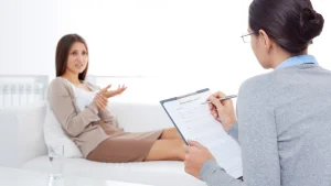 Joven denunció públicamente a su psicóloga por mala praxis: “Descubrí que salíamos con el mismo hombre y usó la terapia en mi contra” imagen-7