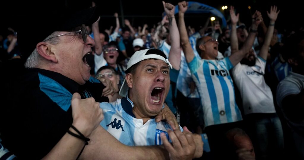 Racing podrá llevar hinchas a la cancha de Banfield para la quinta fecha del Apertura imagen-41