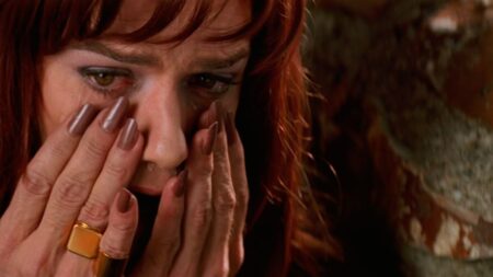 Ni 'Volver', ni 'Hable con ella': La película mejor valorada de Pedro Almodóvar es también la que le consolidó a nivel internacional imagen-5