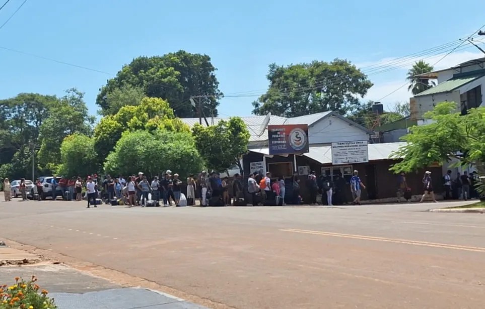 Desregulación yerbatera: advierten que por la crisis del sector, el 50% de los trabajadores emigró al Brasil imagen-5