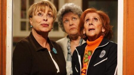 Muere Gemma Cuervo a los 91 años: icónica actriz y eterna Vicenta de ‘Aquí no hay quien viva’ Muere Gemma Cuervo a los 91 años: icónica actriz y eterna Vicenta de 'Aquí no hay quien viva' imagen-117