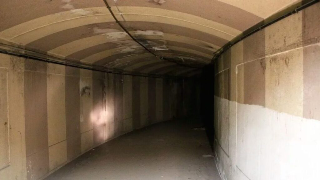 El pasillo abandonado del Metro de Madrid que solo podemos ver en 'The Walking Dead': una "capsula del tiempo" que da escalofríos imagen-5
