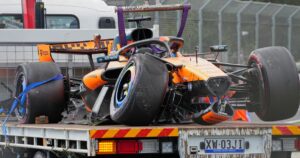 El GP de Australia de F1 tuvo un accidentado comienzo: Piastri chocó antes de la largada y Colapinto se salvó de milagro con un volantazo imagen-3