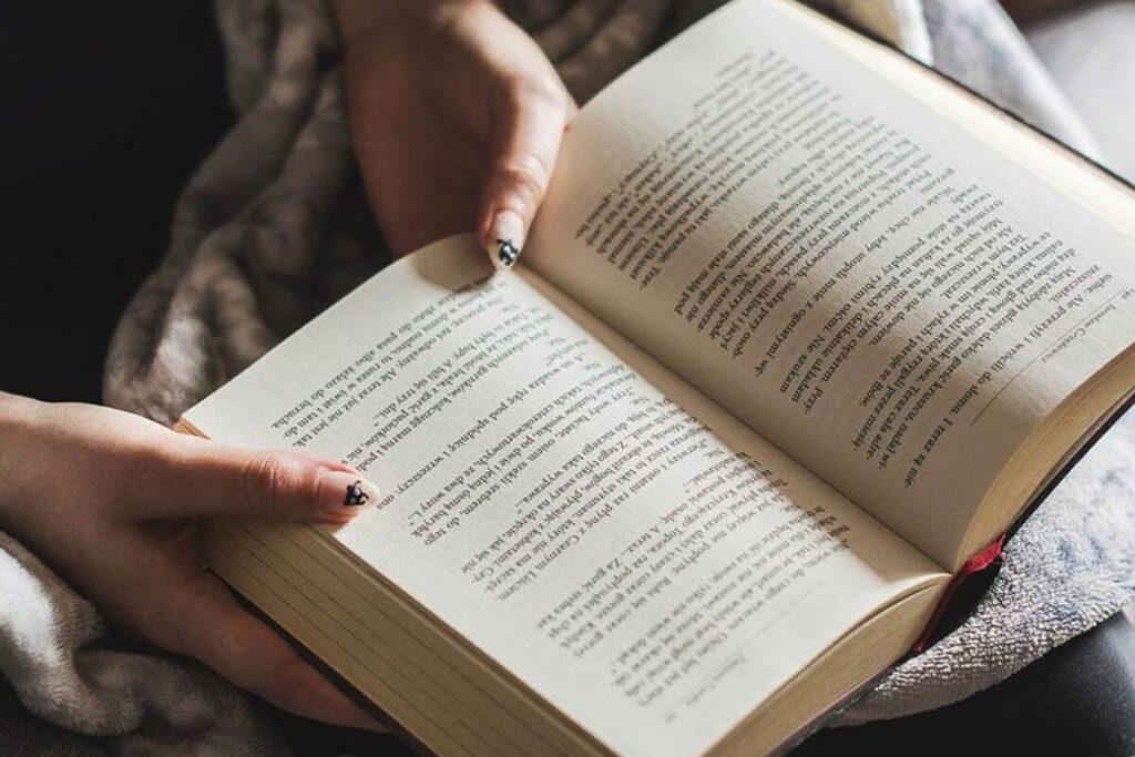 La IA eligió el mejor libro de la historia y la respuesta no es lo que muchos imaginan La IA eligió el mejor libro de la historia y la respuesta no es lo que muchos imaginan imagen-5