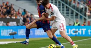 Video: el primer tanto que el Sevilla pudo marcarle al Barcelona antes de sufrir una goleada imagen-1