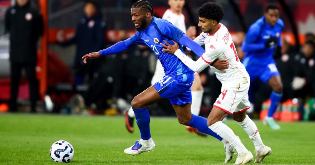 Haití tropezó ante Túnez en Toronto, en un amistoso internacional de preparación rumbo a su regreso al Mundial tras 52 años Haití tropezó ante Túnez en Toronto, en un amistoso internacional de preparación rumbo a su regreso al Mundial tras 52 años imagen-5