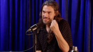 Oliver Laxe: "Para mí, el fracaso no existe, porque sé que el fracaso y la fe son lo que me hará crecer" imagen-116