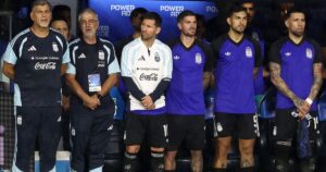 Por qué se encendieron las alarmas en Boca después de que Paredes no tuviera minutos ante Mauritania Por qué se encendieron las alarmas en Boca después de que Paredes no tuviera minutos ante Mauritania imagen-3