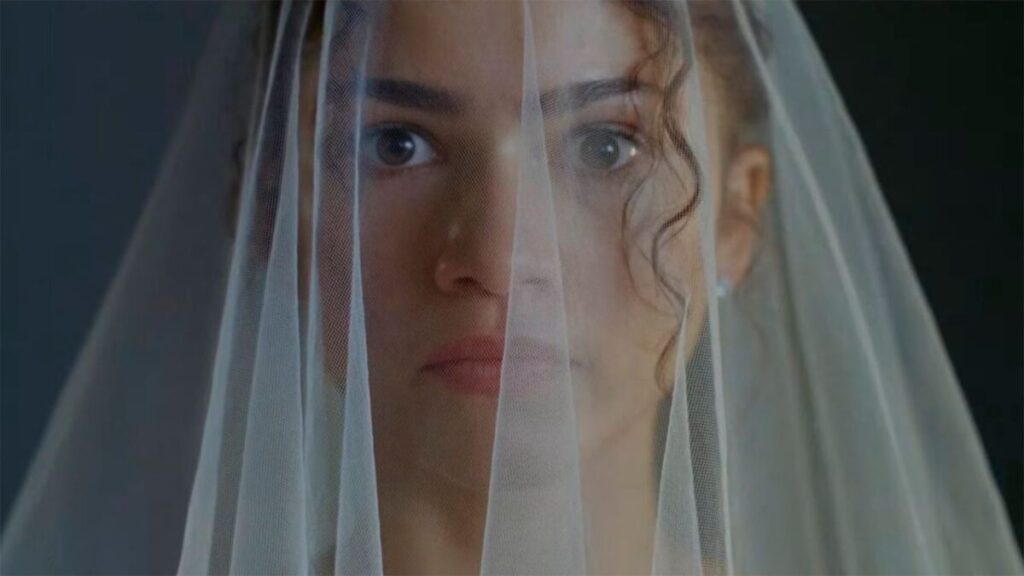 Ahora es una estrella de Hollywood pero Zendaya creció con Disney Channel y Raven-Symoné fue su inspiración: "Todavía hoy, de adulta" imagen-4