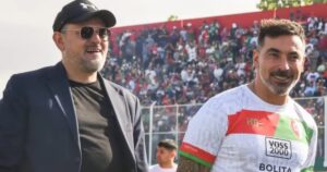 Detuvieron a cuatro personas acusadas de amenazar y extorsionar al hermano de Ezequiel Pocho Lavezzi Detuvieron a cuatro personas acusadas de amenazar y extorsionar al hermano de Ezequiel Pocho Lavezzi imagen-2