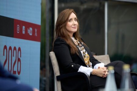 Victoria Villarruel apuesta a 2027 sin un plan firme mientras sigue desde el Senado la feroz interna del Gobierno imagen-6