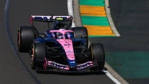GP de Australia | Colapinto finalizó 16° en la última práctica antes de la clasificación: Russell fue primero y Antonelli tuvo un fuerte golpe imagen-3