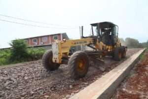 Eldorado avanza con la preparación del suelo para el asfaltado de la calle Salto Alegría imagen-76