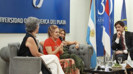 Mes de la mujer: Venchiarutti Sartori y Fiore Cáceres disertaron en la Universidad Cuenca del Plata imagen-80