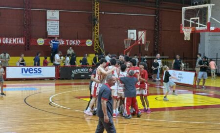 Dura caída de Tokio en su templo Dura caída de Tokio en su templo imagen-6